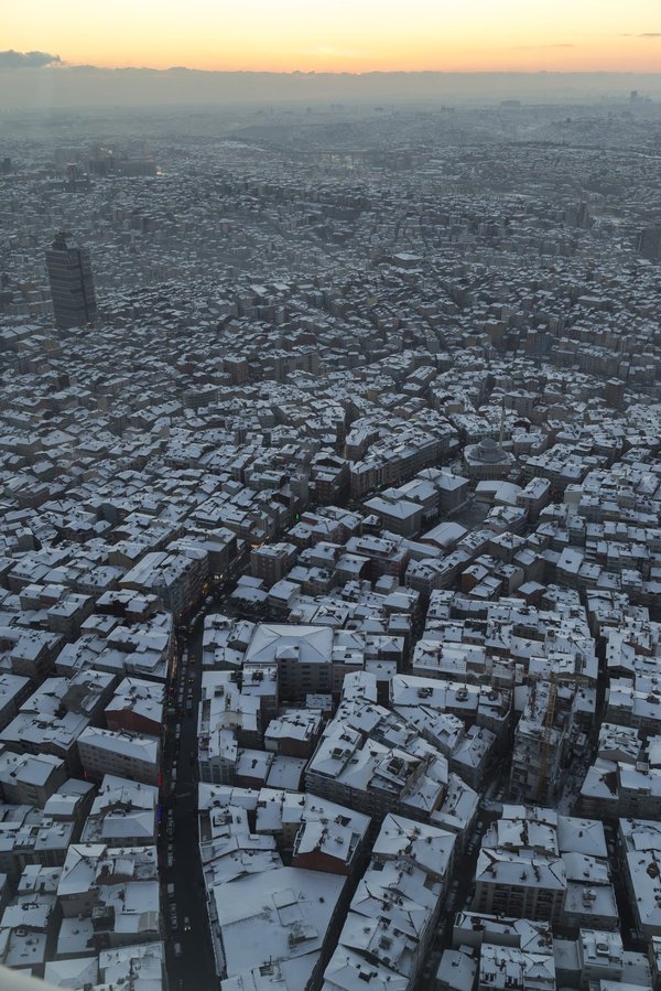 How Can Real Estate Development Foster Pedestrian-Friendly Urban Environments?